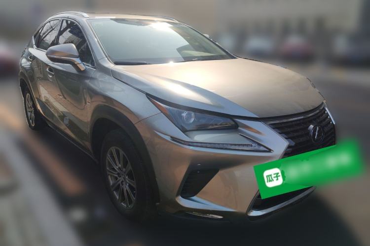 Used Lexus NX 2020 200 All-Wheel Drive Fēngshàng Version China VI Standard Front Right 45 Deg