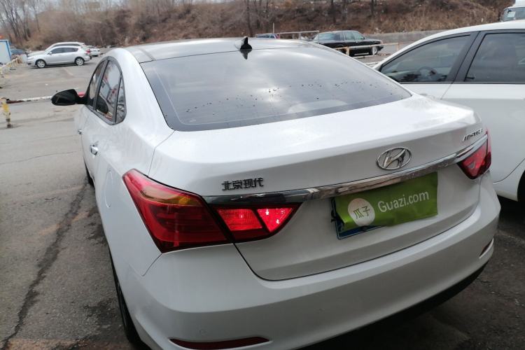 Used Hyundai Mistra 2016 1.8L Automatic Smart GLS Rear Left 45 Deg