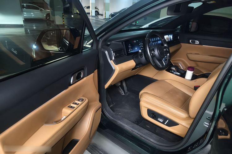 Used Li Auto ONE 2021 Extended-Range 6-Seater Version Driver Seat