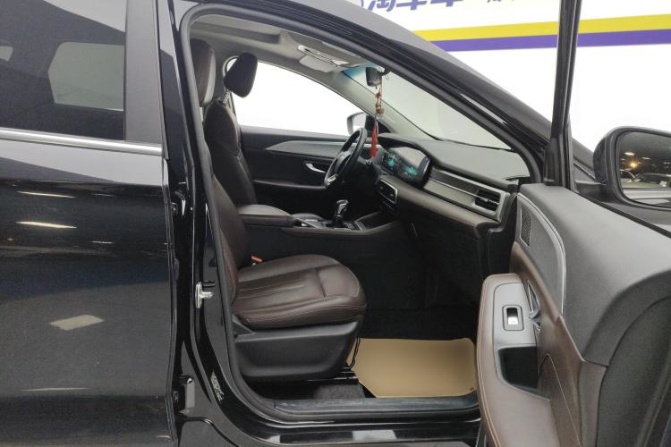 Used JETOUR X90 PLUS 2021 1.5T Manual Villa 7-Seater
