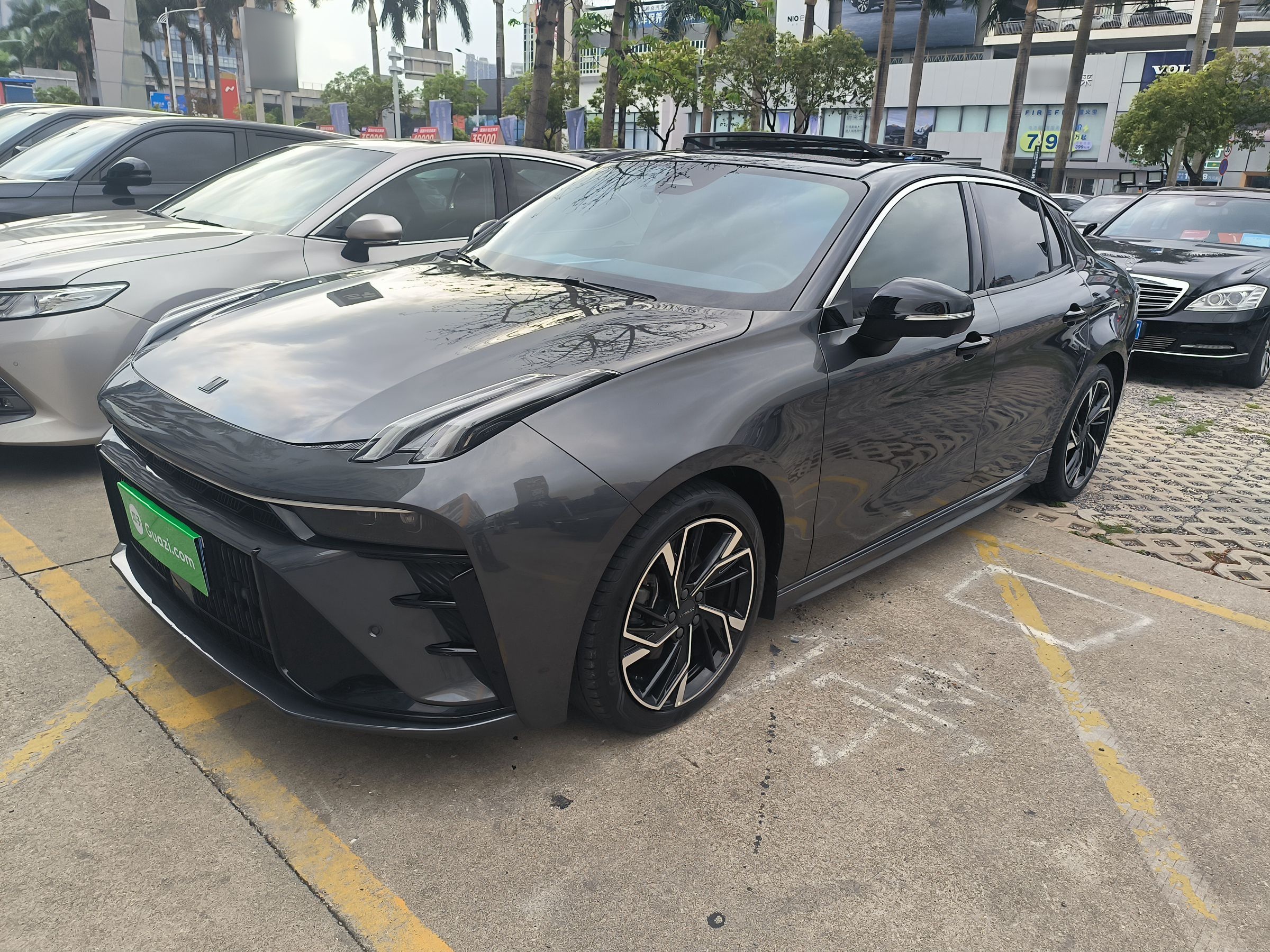 Parte inferior delantera