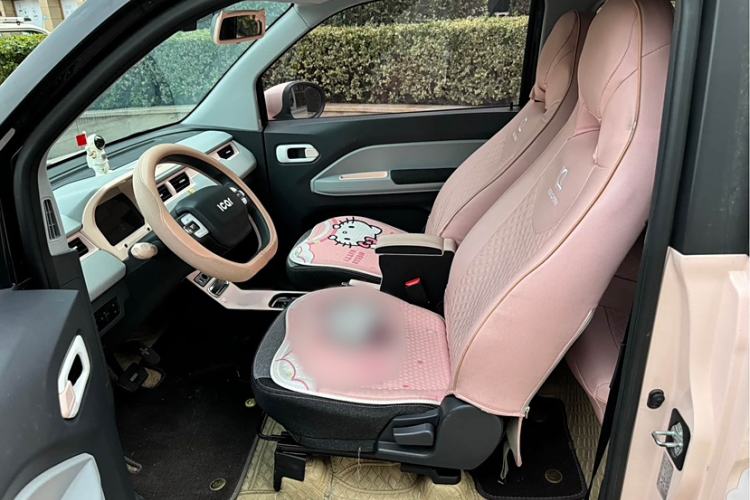 Used Chery New Energy QQ Ice Cream 2022 120km Conical Shape Lithium Iron Phosphate