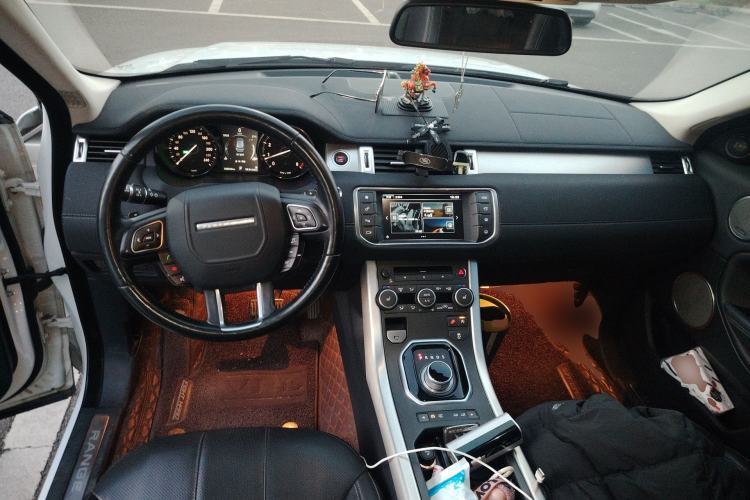 Used Land Rover Range Evoque 2016 2.0T SE PLUS Smart Enjoyment Edition
