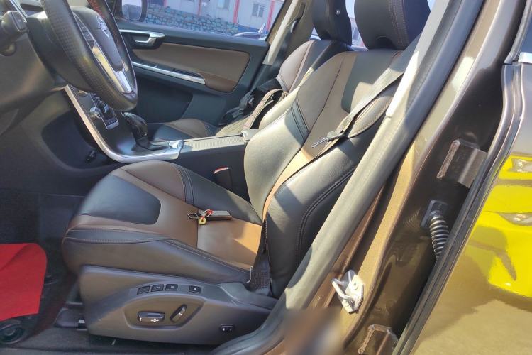 Used Volvo XC60 2016 T5 AWD Zhiyuan Edition Left Front Seat