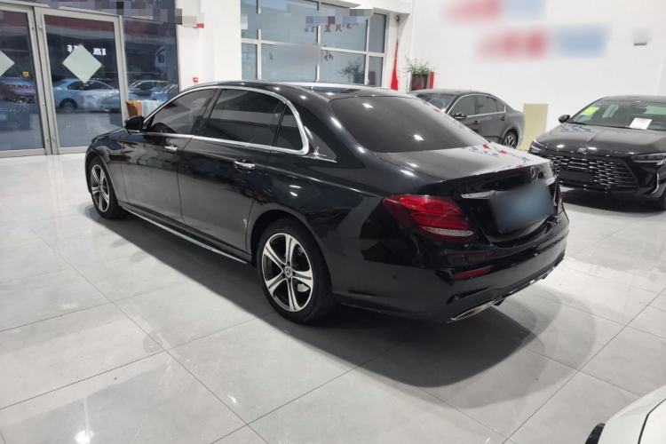 Used Mercedes-Benz E-Class 2016 E 200 L Sport Edition Exterior 5