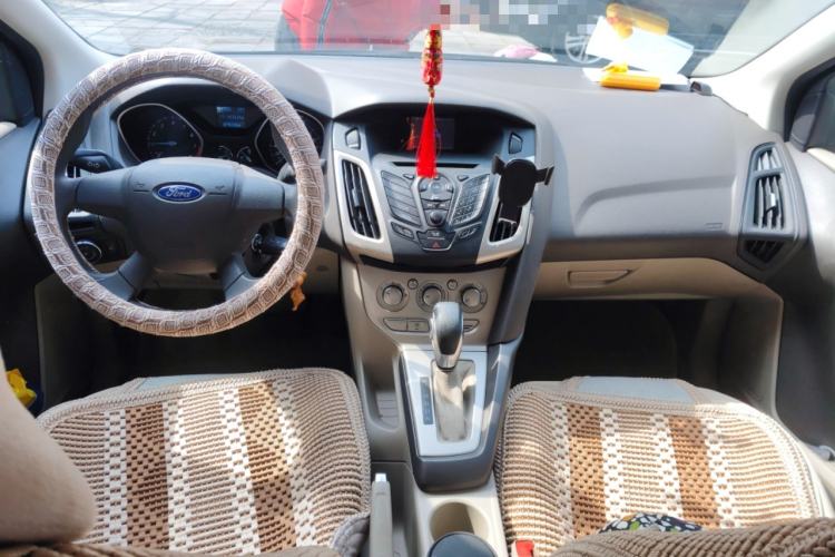 Used Ford Focus 2012 Sedan 1.6L Automatic Comfort Model
