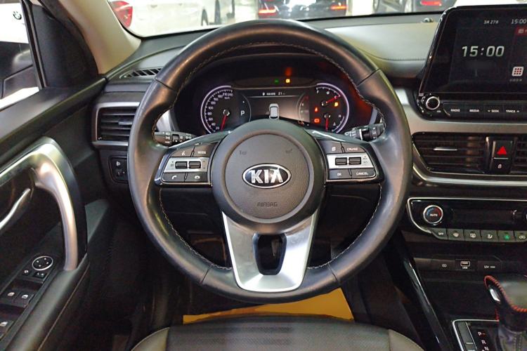 Used Kia Sportage R 2018 2.0L Automatic Smart Luxury Version China V Standard Steering Wheel