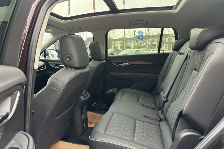 Used Buick Envision 2021 Encore Plus Avenir Aivia 7-Seater Edition
