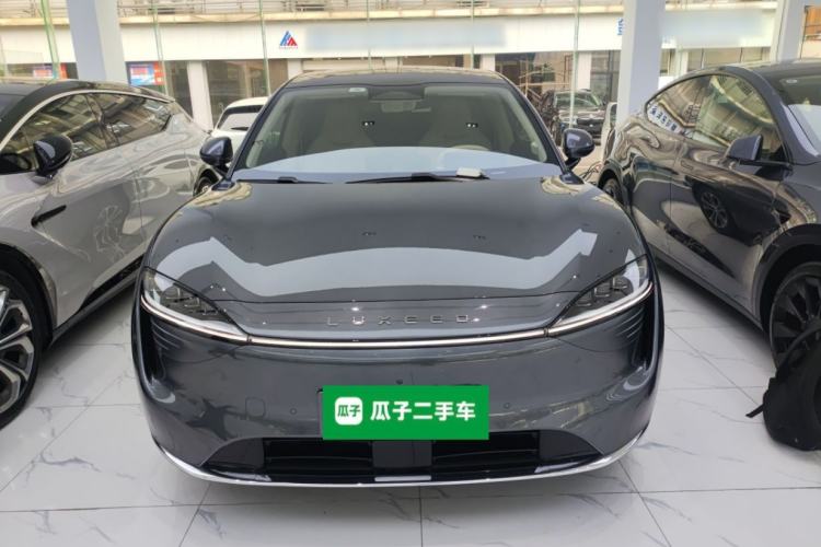 Used Hima Luxeed R7 2024 Pure Electric 667km Pro