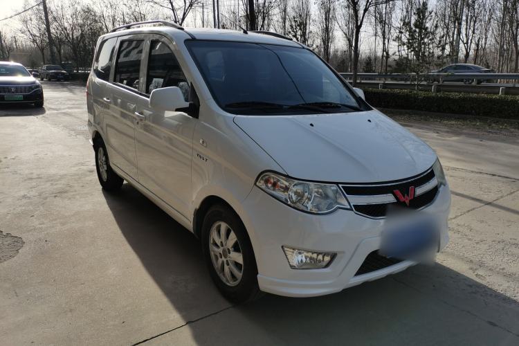 Used Wuling Hongguang 2014 1.5L S Standard Version
