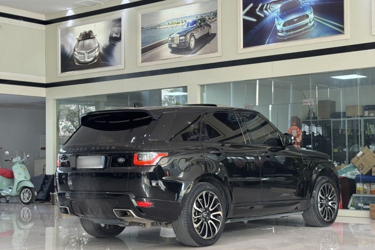 Used Land Rover Range Rover Sport 2020 3.0 L6 HSE DYNAMIC
