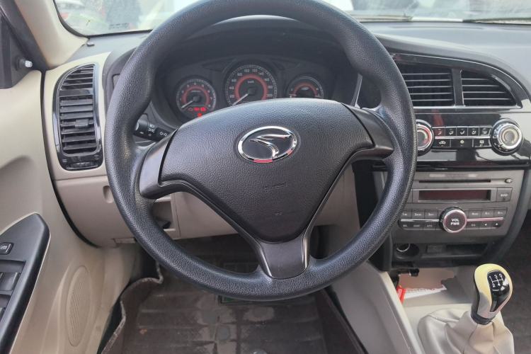 Used Soueast V3 Lingyue 2012 1.5L Manual Comfort Edition Steering Wheel