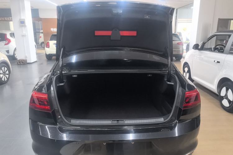 Used Volkswagen Magotan 2020 330TSI DSG Luxury Edition