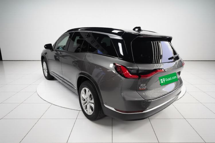 Used Nio ES8 2020 415 km Range 6-Seater Version
