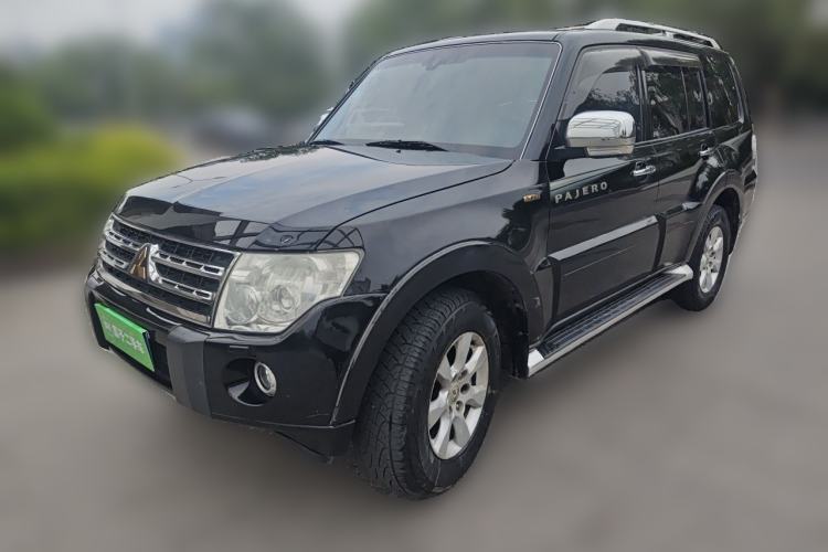 Used Mitsubishi Pajero 2011 3.8L Premium Edition