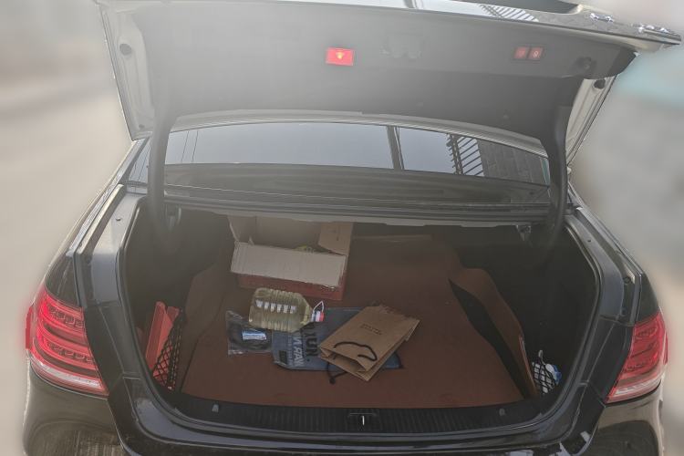 Used Mercedes-Benz E-Class 2015 Revised E 260 L
