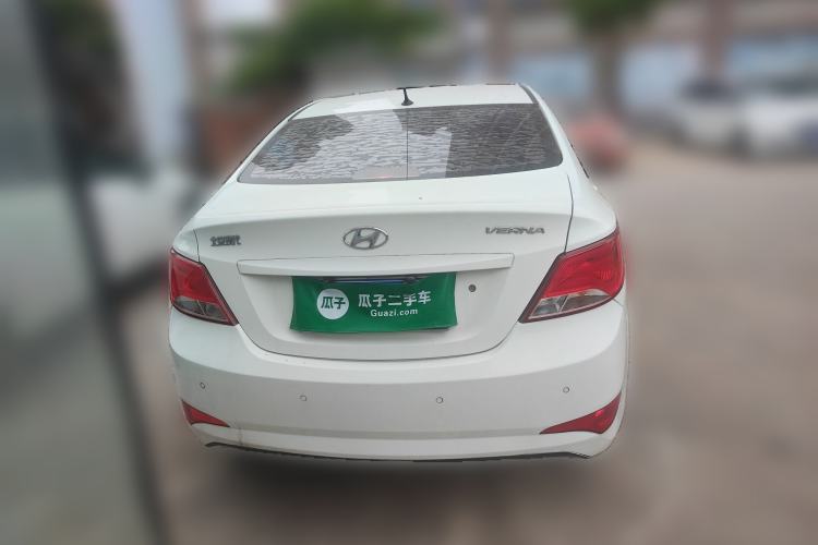 Used Hyundai Verna (older generation) 2014 1.4L Manual Smart GLS Trim
