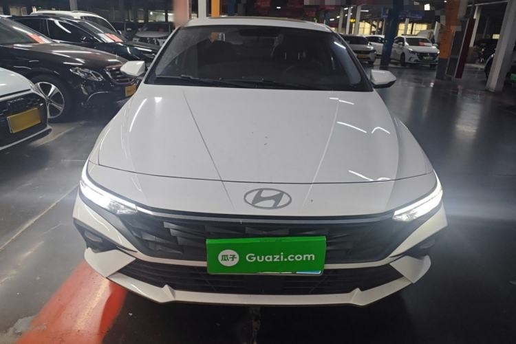 Used Hyundai Elantra 2023 1.5L CVT GLX Elite Edition Front