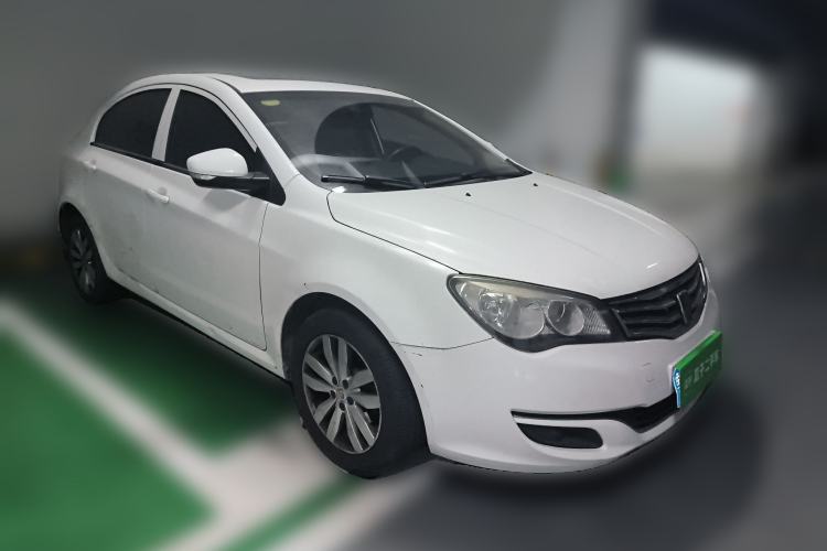 Used Roewe 350 2015 1.5L Automatic Luxury Sunroof Edition