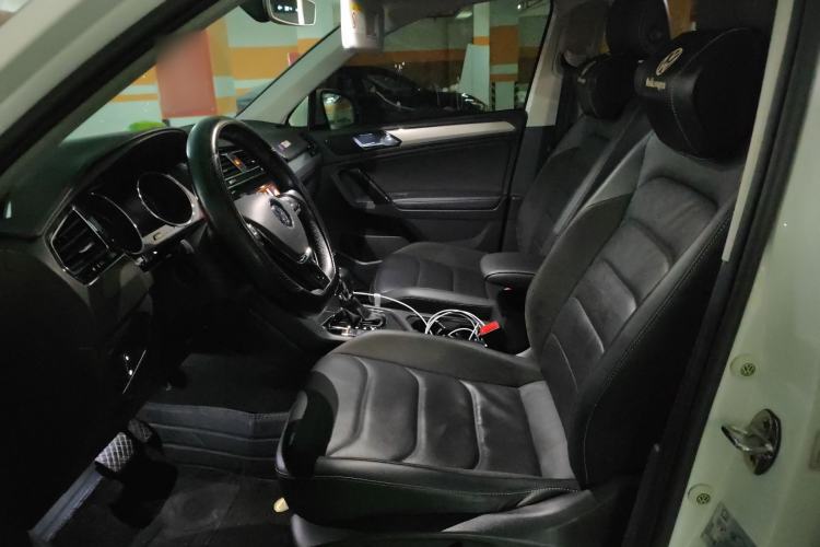 Used Volkswagen Tiguan L 2019 330TSI Automatic Two-Wheel Drive Smart Luxury Version China V Emission Standard