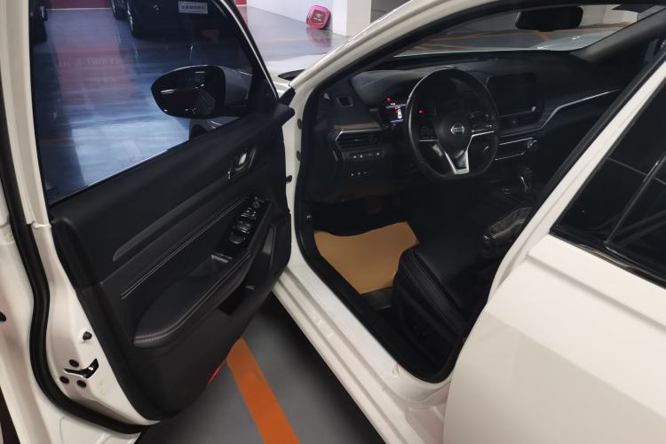 Used Nissan Teana 2021 2.0L XL Upper AD1 Smart Drive & Navigation Edition Driver Seat