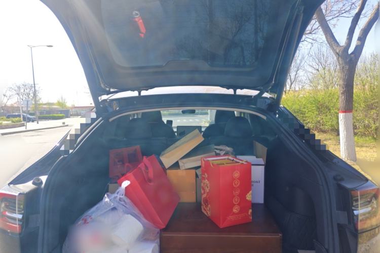 Used Tesla Model Y 2022 Rear-Wheel-Drive Version Trunk