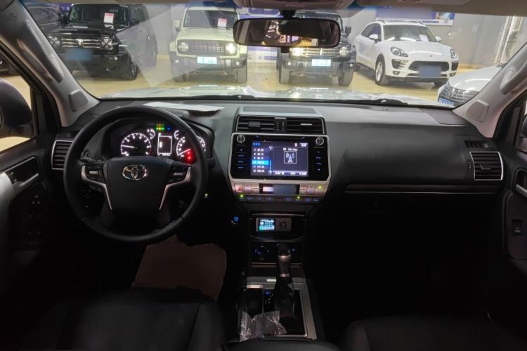 Used Toyota Prado 2019 3.5L Automatic TX-L Deluxe Edition with Rear-Mounted Spare Tire Center Console