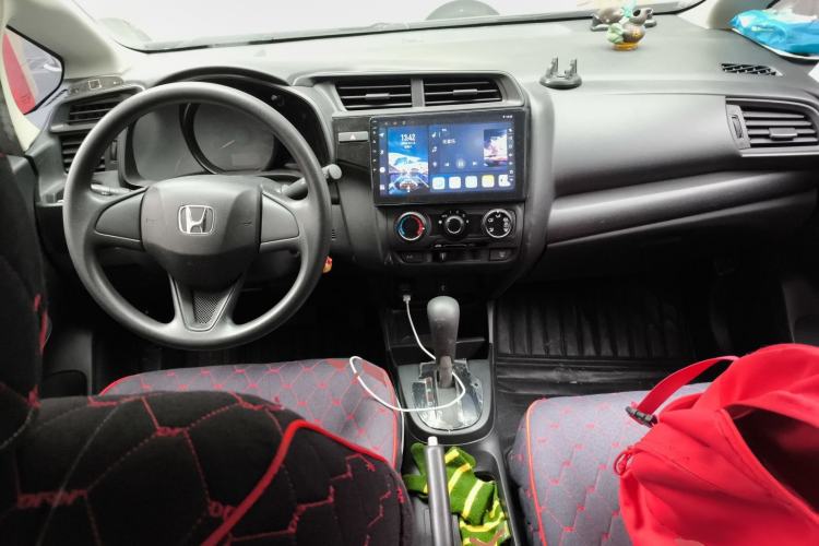 Used Honda Fit 2016 1.5L LXS CVT Comfort Sunroof Version
