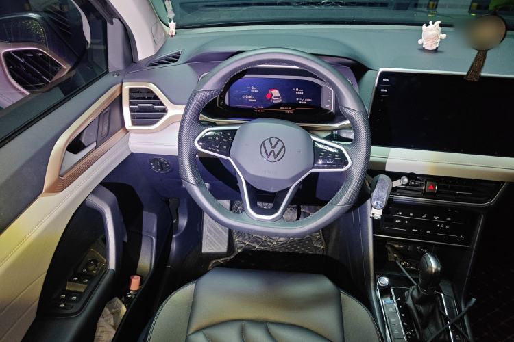 Used Volkswagen Tharu 2023 300TSI Two-Wheel-Drive Full Moon Edition
