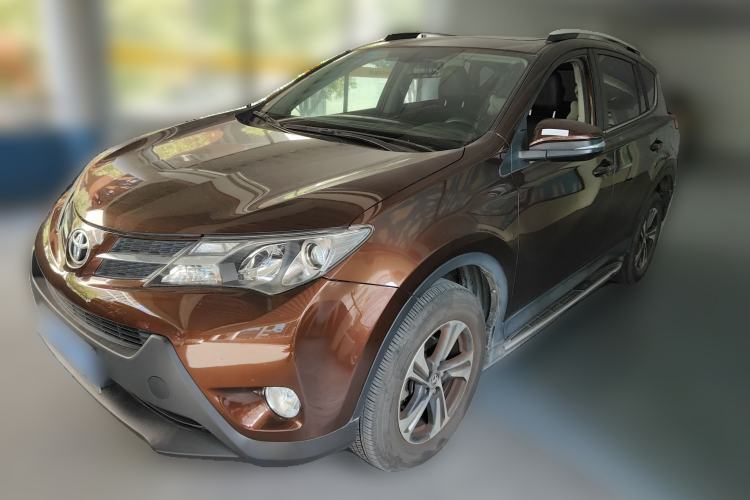 Used Toyota RAV4 2015 2.0L CVT Two-Wheel Drive Fashion Edition