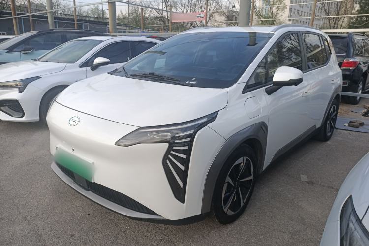 Used AION Y 2023 Plus 510 Smart Edition