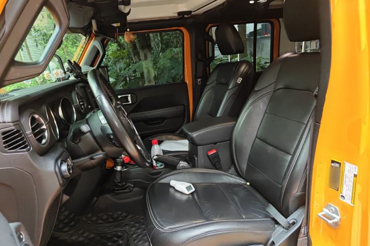 Used Jeep Wrangler 2021 2.0T 80th Anniversary Edition Left Front Seat