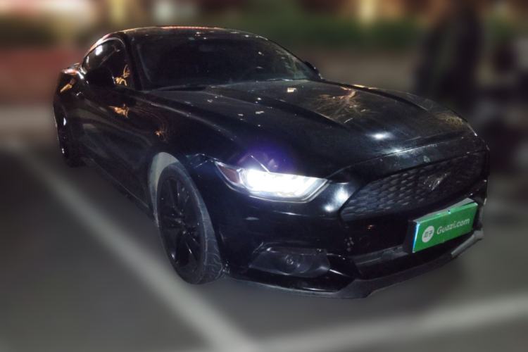 Used Ford Mustang  Front Right 45 Deg