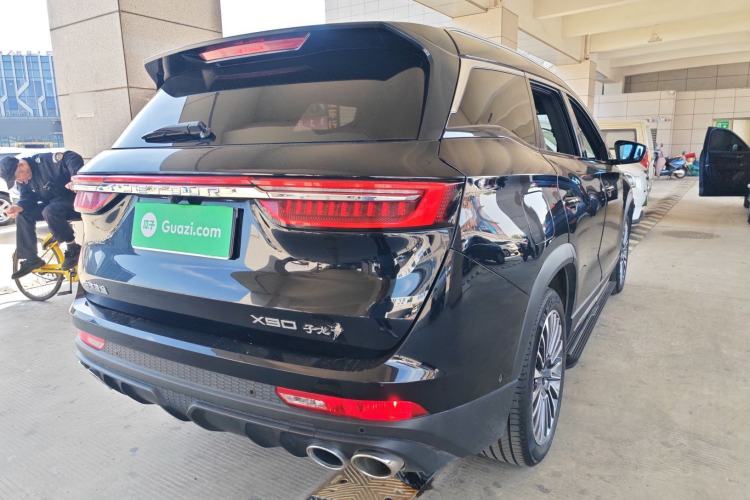 Used JETOUR X90 2023 Zilong 2.0T DCT Wushen Edition 7-Seater
