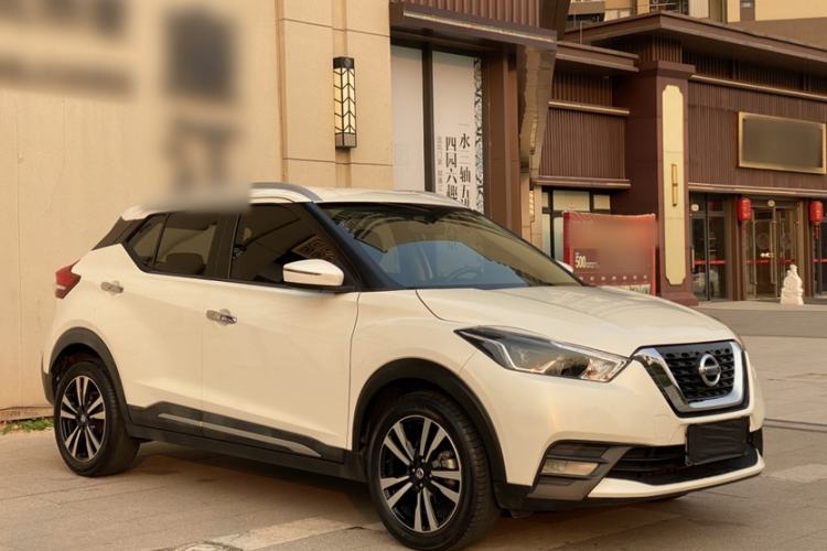 Used Nissan Kicks 2020 1.5L XV CVT Smart Connect Luxury Edition Exterior 2