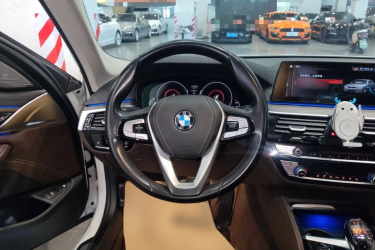 Used BMW 5 Series New Energy 2019 Updated Version 530Le Luxury Package Steering Wheel
