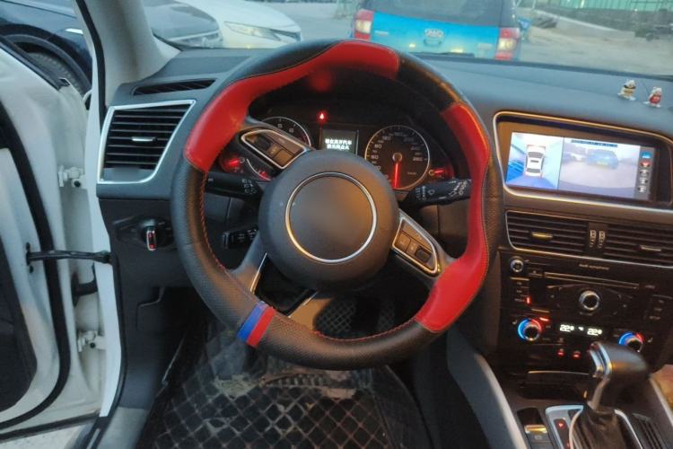 Used Audi Q5 2018 Collector's Edition 40 TFSI Technology Model
