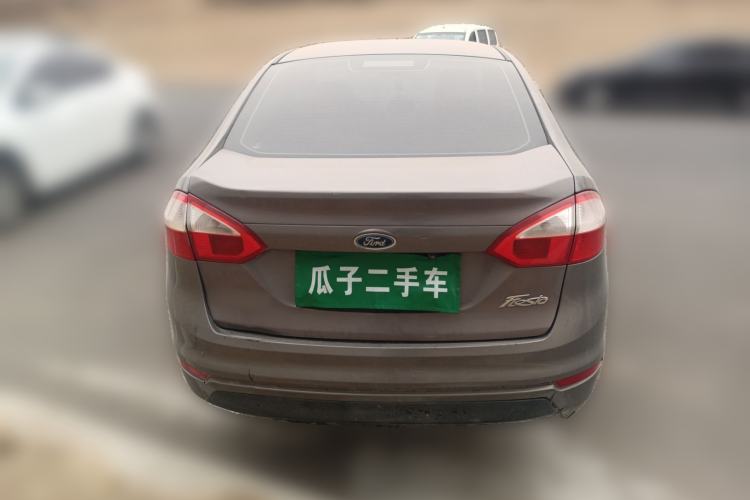 Used Ford Fiesta 2013 Sedan 1.5L Automatic Fashion Edition
