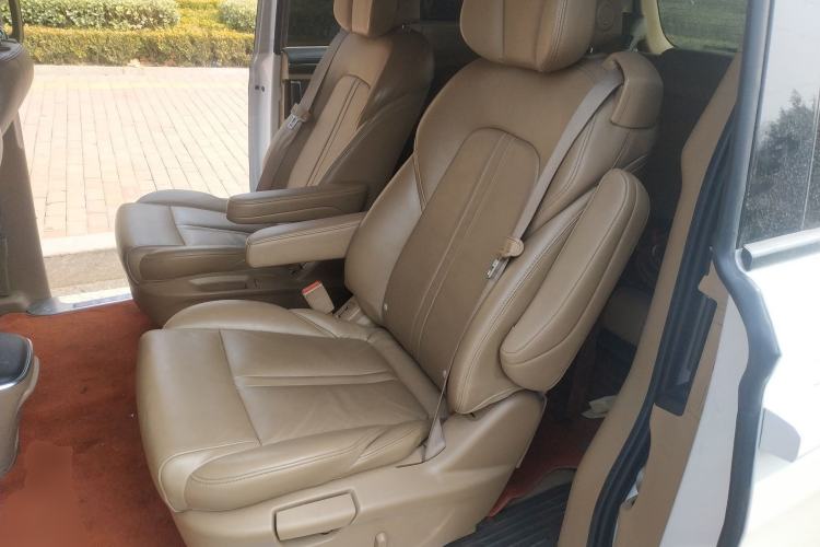 Used Buick GL8 2017 ES 28T Premium Version China V Standard