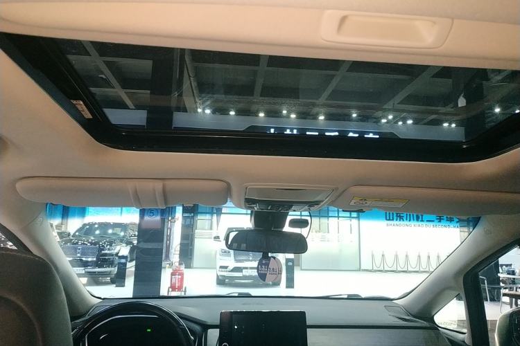 Used Honda Elysion 2022 2.0L eHEV Luxury First Edition
