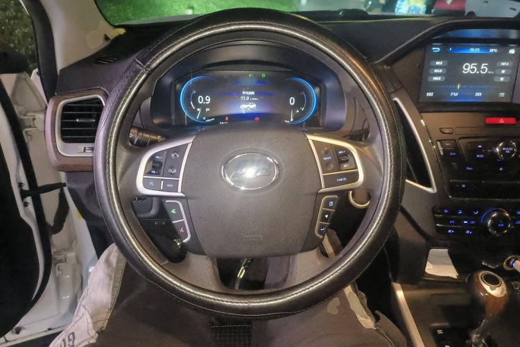 Used Lifan Auto X80 2017 2.0T Automatic Comfort Version
