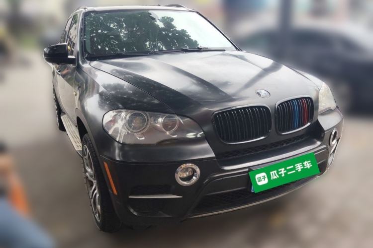 Used BMW X5  Front Right 45 Deg