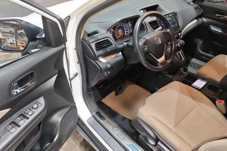 Used Honda CR-V 2016 2.0L Two-Wheel Drive Classic Edition
