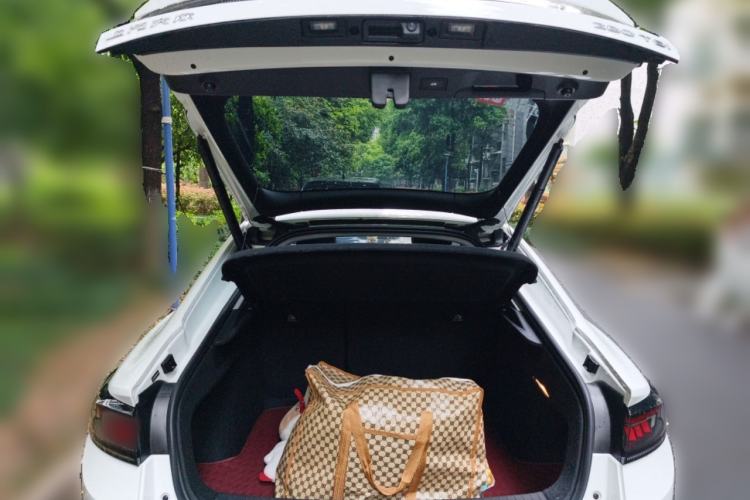 Used Volkswagen Lamando 2024 Lavida L 280TSI DSG Cool & Spicy Edition Trunk