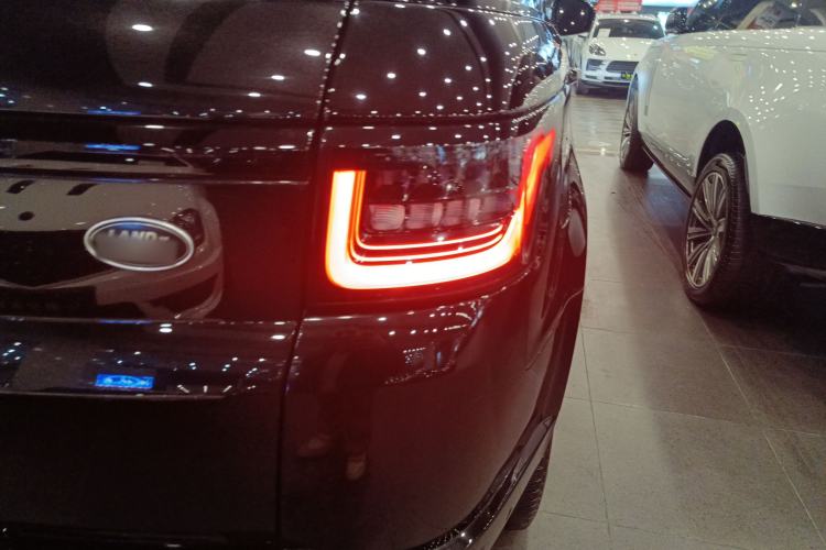 Used Land Rover Range Sport 2022 3.0 L6 YAO Black Edition Right Rear Taillight