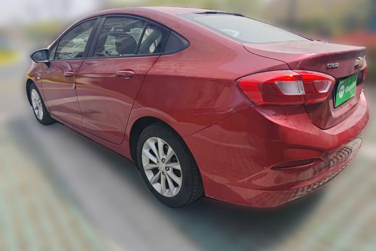 Used Chevrolet Cruze 2017 1.5L Automatic Pioneer Sunroof Edition