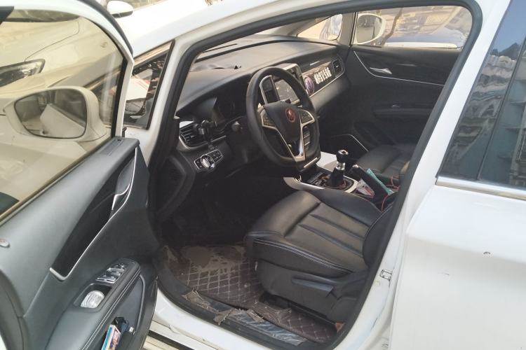 Used BYD Song MAX 2017 1.5T Manual Comfort 7-Seater
