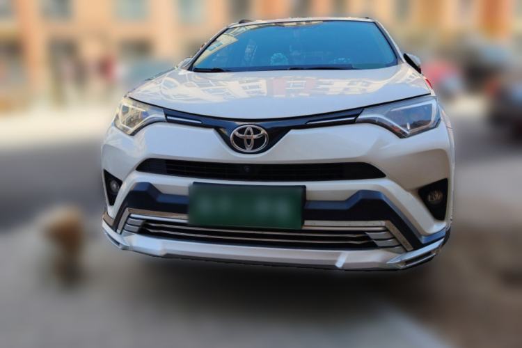 Used Toyota RAV4 2016 2.0L CVT Two-Wheel Drive Comfort Edition China V Standard
