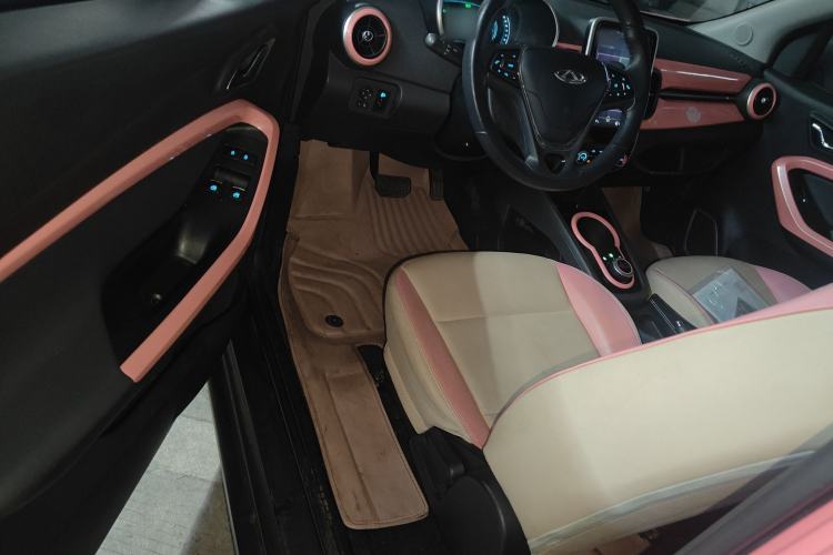 Used Chery QQ Little Ant 2021 200 000-Yuan Ant Fan Edition Talent Version Lithium Iron Phosphate 301 km Driver Seat