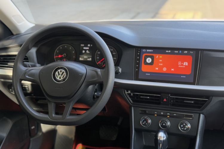 Used Volkswagen Lavida 2019 1.5L Automatic Fashion Edition China VI
